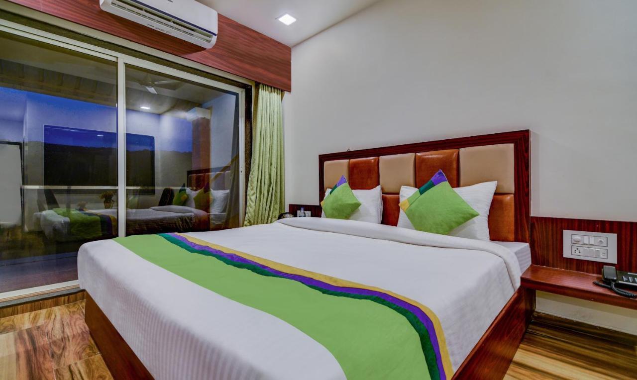 Treebo Trend Khushi River Side Retreat Hotel Mahābaleshwar Buitenkant foto